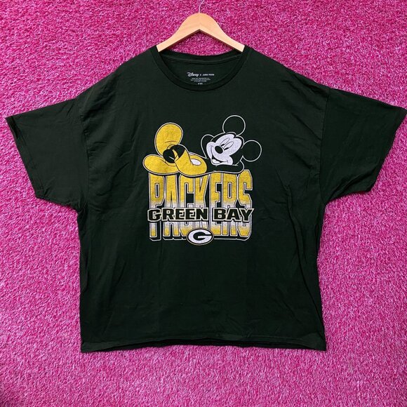 Junk Food Clothing Other - Disney x Junk Food NFL Green Bay Packers Mickey Mouse Kick Back Green Shirt 2XL